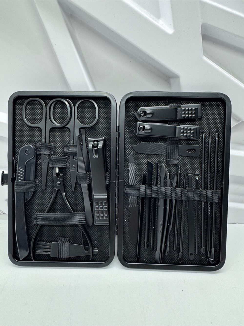 Men's Black Grooming & Manicure 24 Piece Kit – Travel Case #0153